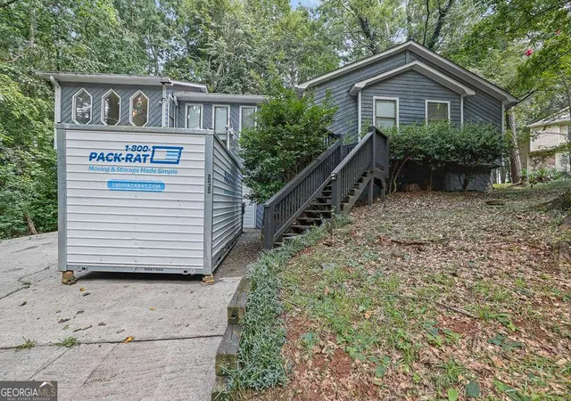 Photo 3 of Single family home for sale at 2721 Pine Cone Ln, Duluth, GA 30096 | MLS# 10816478 | Listing updated on 2026-09-17