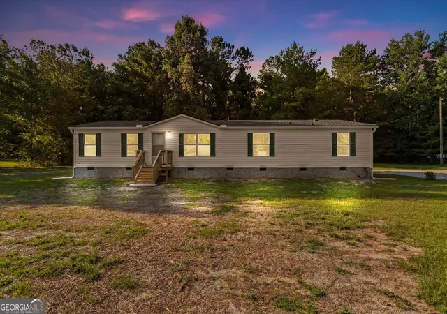 Homes for sale in Byron, GA | 337 Valley View Dr, Byron, GA 31008 | MLS# 10792582