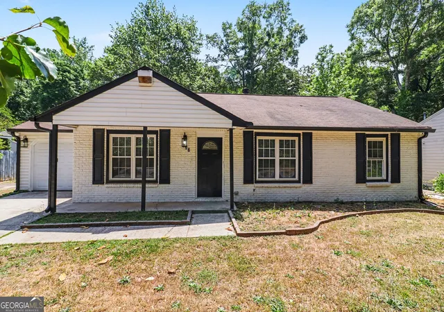 Photo 1 of Single family home for sale at 627 Towngate Blvd, Jonesboro, GA 30238 | MLS# 10755429 | Listing updated on 2026-07-31