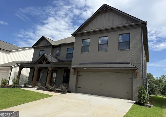 Photo 3 of Single family home for sale at 5275 Baymont Dr, Gainesville, GA 30507 | MLS# 10805401 | Listing updated on 2026-09-21