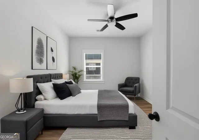 4th image of 595 English Ave Nw, Atlanta, GA 30318 | MLS# 10767230