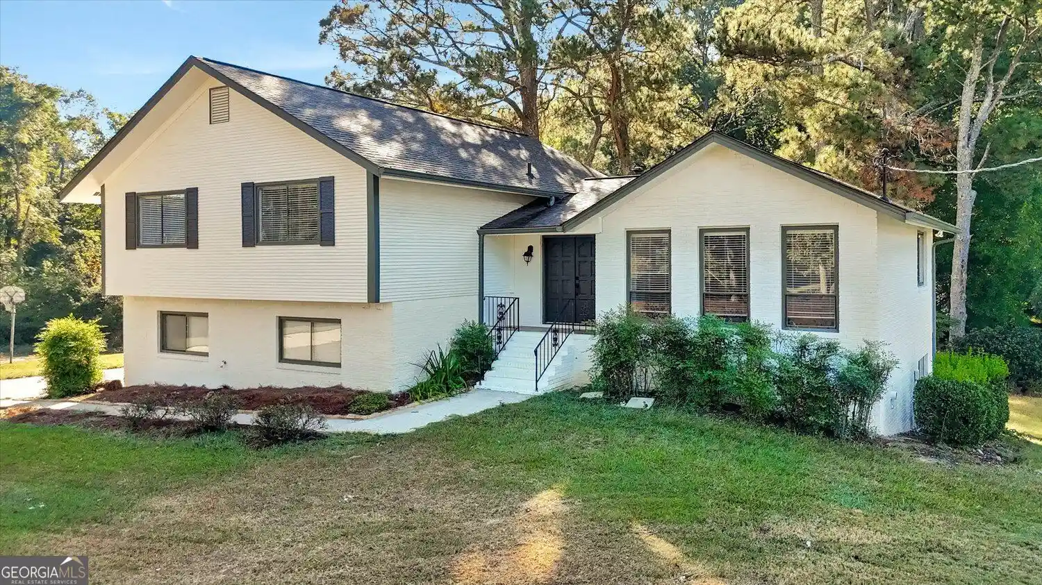 Photo 1 of Single family home for sale at 150 Thornton Dr, Fayetteville, GA 30214 | MLS# 10870306 | Listing updated on 2026-10-23