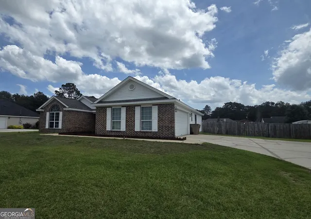2nd image of 125 Joshua Cir, Ellabell, GA 31308 | MLS# 10811894