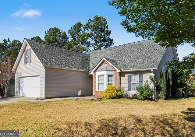 3rd image of 2010 Nichols Landing Wy, Dacula, GA 30019 | MLS# 10782381