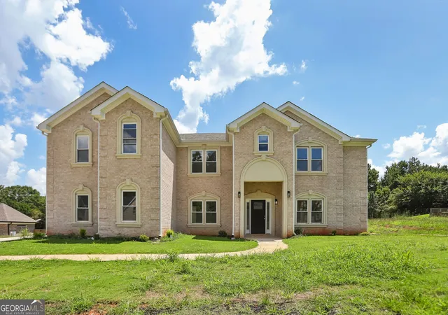 1st image of 35 Fourwood Dr, Covington, GA 30016 | MLS# 10812664