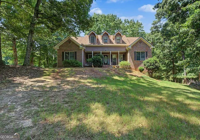 1st image of 6431 Chestnut Hill Rd, Flowery Branch, GA 30542 | MLS# 10808277