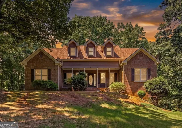 2nd image of 6431 Chestnut Hill Rd, Flowery Branch, GA 30542 | MLS# 10808277