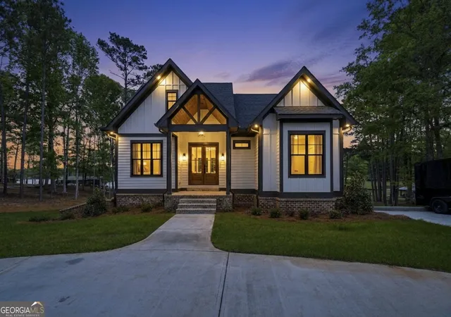 2nd image of 141 Grimes Rd, Milledgeville, GA 31061 | MLS# 10815177