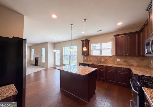 Photo 2 of Sale Pending at 6543 Chason Woods Ct, Jonesboro, GA 30238 | MLS# 10832201 | Listing updated on 2026-09-08