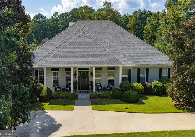 Photo 1 of Sale Pending at 117 Lake Pointe Dr, Macon, GA 31210 | MLS# 10836547 | Listing updated on 2026-09-07