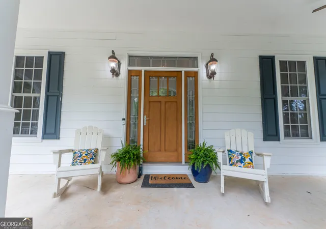 Photo 3 of Single family home for sale at 4655 Hamptons Dr, Alpharetta, GA 30004 | MLS# 10812577 | Listing updated on 2026-09-08