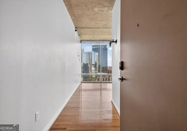 3rd image of 943 Peachtree St Ne #1915, Atlanta, GA 30309 | MLS# 10765803