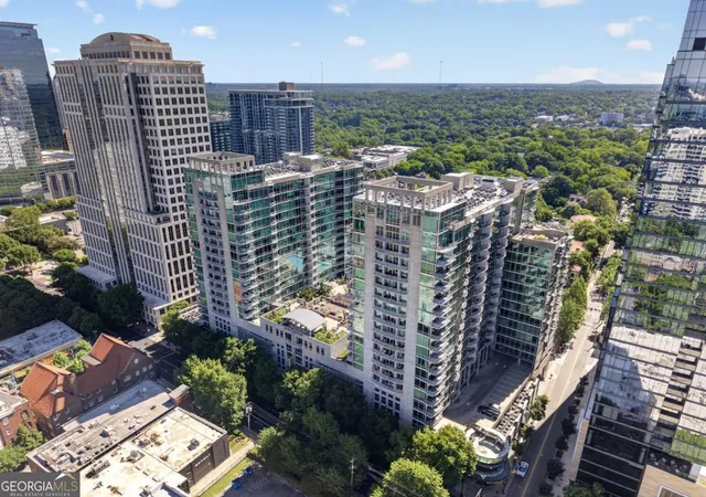 2nd image of 943 Peachtree St Ne, Atlanta, GA 30309
