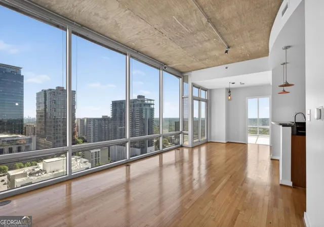 5th image of 943 Peachtree St Ne #1915, Atlanta, GA 30309 | MLS# 10765803