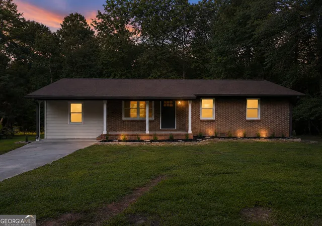 1st image of 937 Sam Craven Rd, Cleveland, GA 30528 | MLS# 10829925
