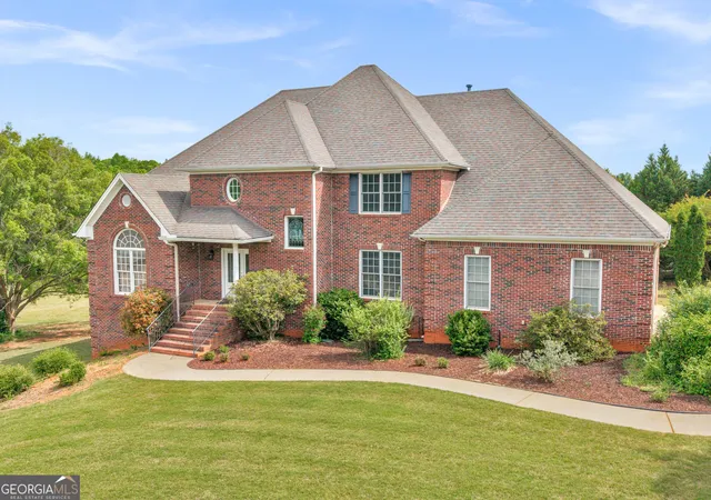 3rd image of 1302 Chester Pl, Mcdonough, GA 30252 | MLS# 10741698