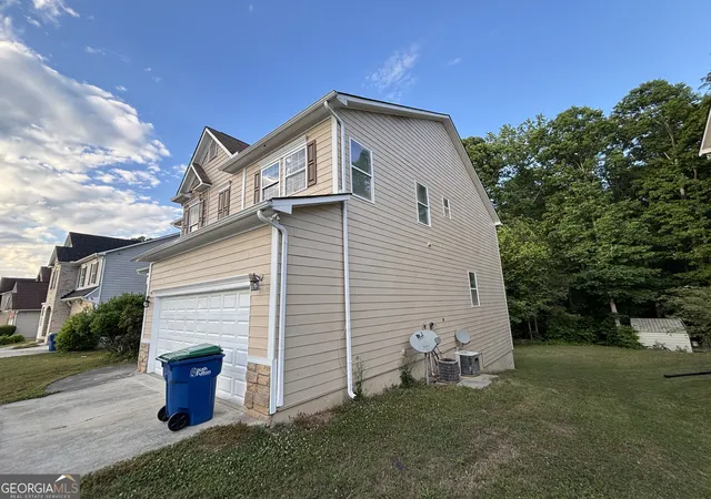 Photo 2 of Single family home for sale at 3112 Elmwood Ct, Atlanta, GA 30349 | MLS# 10780567 | Listing updated on 2026-10-17