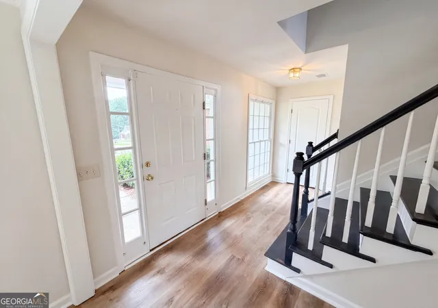 Photo 2 of Single family home for sale at 2178 Whitehall Dr Ne, Marietta, GA 30066 | MLS# 10784176 | Listing updated on 2026-08-12