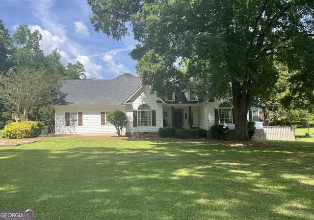 Homes for sale in Griffin, GA | 1212 Maple Dr, Griffin, GA 30224 | MLS# 10785608