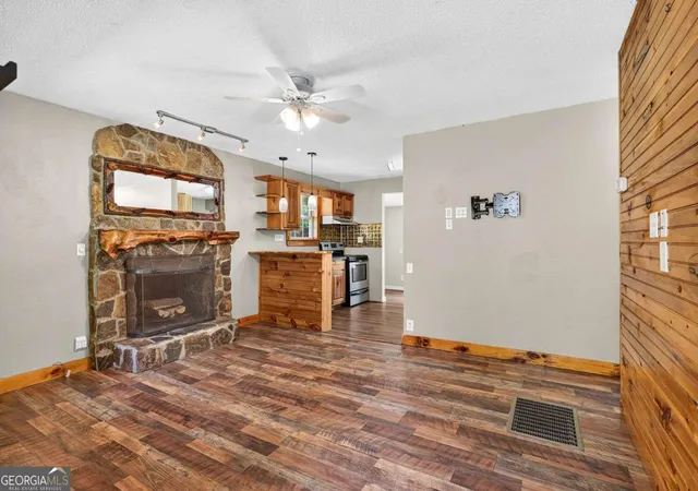 4th image of 120 Old Hollow Rd, Blue Ridge, GA 30513 | MLS# 10826385