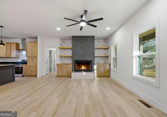 Photo 4 of Single family home for sale at 322 Elmwood Cir, Ellijay, GA 30540 | MLS# 10735813 | Listing updated on 2026-09-16