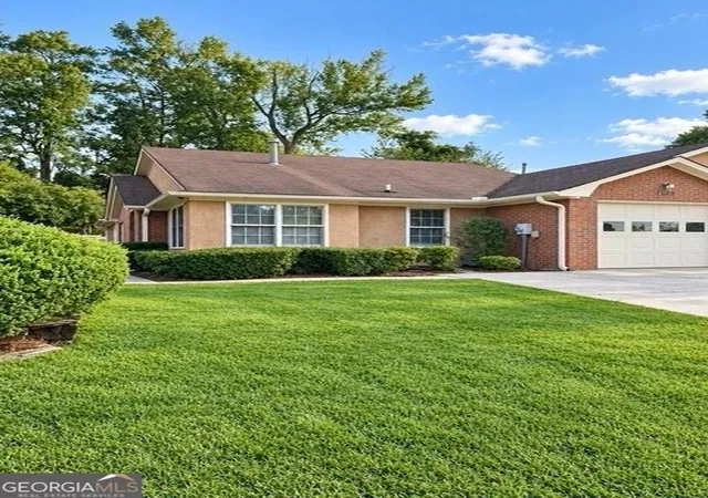 Condo for sale at 7109 Woodridge Ln, Union City, GA 30291 | MLS# 10847634