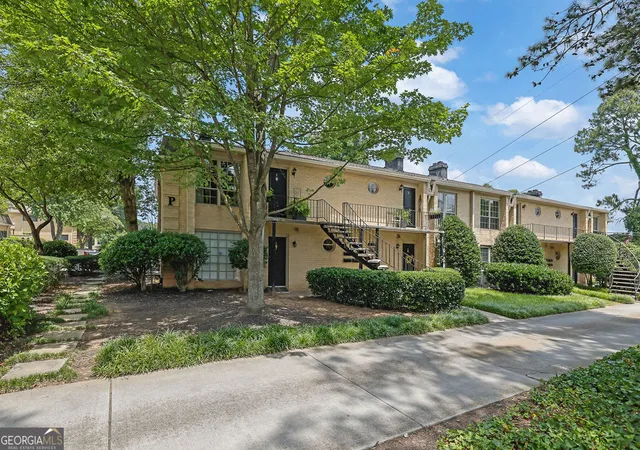 Photo 1 of Condo for sale at 5400 Roswell Rd #P3, Sandy Springs, GA 30342 | MLS# 10796780 | Listing updated on 2026-07-21