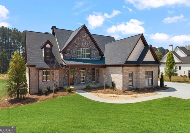 Photo 2 of Single family home for sale at 1300 Manjula Ln, Watkinsville, GA 30677 | MLS# 10619730 | Listing updated on 2026-07-04