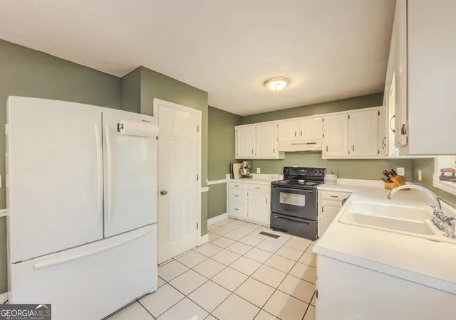 Photo 4 of Single family home for sale at 55 Grandview Dr, Thomaston, GA 30286 | MLS# 10830064 | Listing updated on 2026-09-03