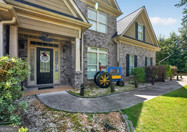 Photo 3 of Single family home for sale at 312 Conway Ct, Mcdonough, GA 30252 | MLS# 10793276 | Listing updated on 2026-07-24