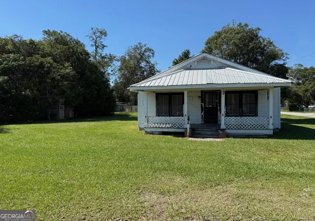 Photo 1 of Single family home for sale at 83 Griffin Ave, Hoboken, GA 31542 | MLS# 10879083 | Listing updated on 2026-10-27