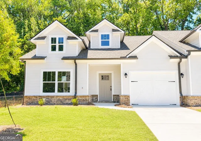 1st image of 74 Village Ct #11, Cleveland, GA 30528 | MLS# 10797249