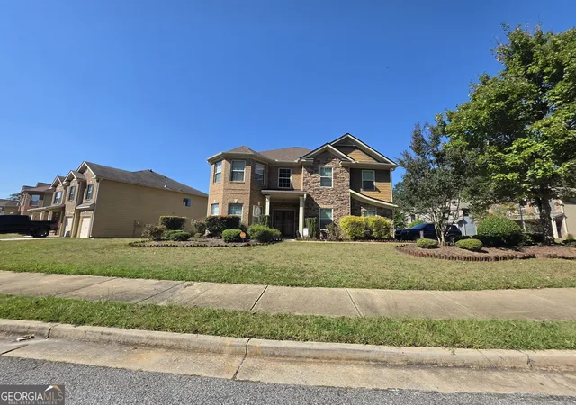Photo 1 of Single family home for sale at 7502 Bowhead Ct, Fairburn, GA 30213 | MLS# 10874343 | Listing updated on 2026-10-27