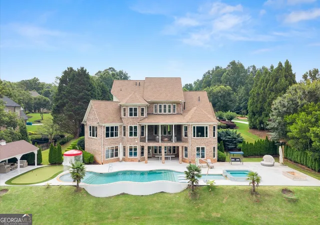 2nd image of 15884 Meadow King Ct, Alpharetta, GA 30004 | MLS# 10806732