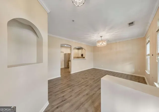 Photo 3 of Sale Pending at 530 Georgia Way, Woodstock, GA 30188 | MLS# 10810245 | Listing updated on 2026-09-14