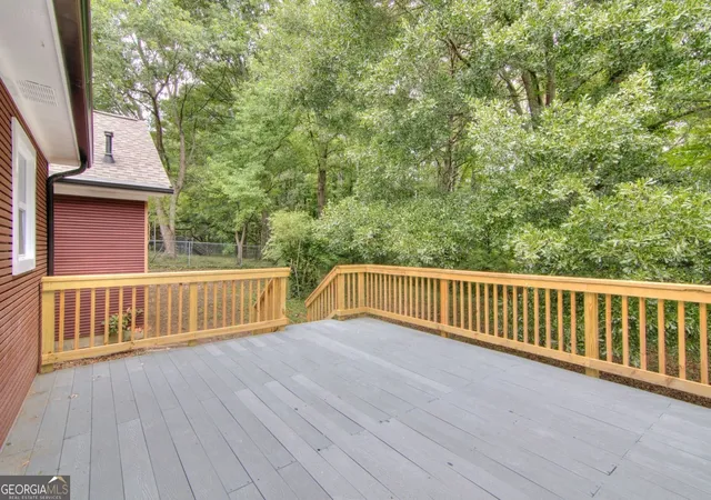 4th image of 18 Regal Wy Nw, Lawrenceville, GA 30044 | MLS# 10803863
