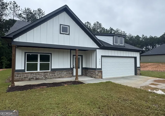 Homes for sale in Toccoa, GA | 2057 N Hicks Rd, Toccoa, GA 30577 | MLS# 10662016