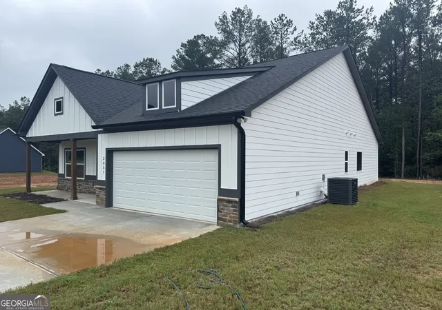 Homes for sale in Toccoa, GA | 2057 N Hicks Rd, Toccoa, GA 30577 | MLS# 10662016
