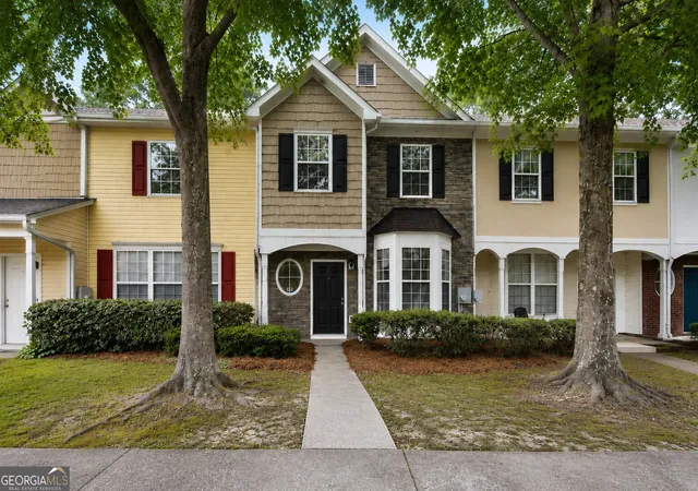 1st image of 6114 Camden Forrest Dr, Riverdale, GA 30296 | MLS# 10808077