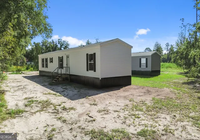Photo 2 of Manufactured home for sale at 1118 East 121 Pl, Folkston, GA 31537 | MLS# 10836721 | Listing updated on 2026-09-28