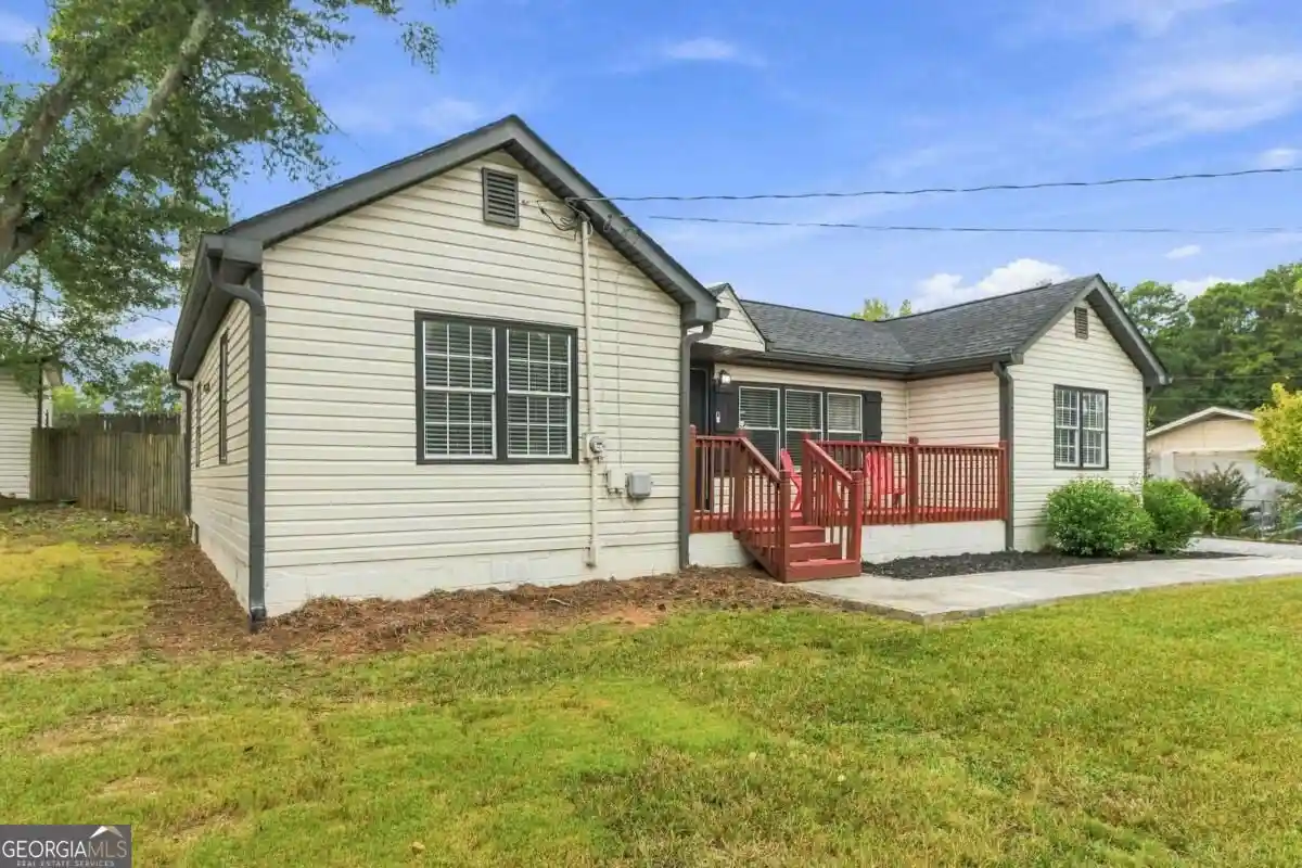 Photo 1 of Single family home for sale at 47 Hillcrest Dr Se, Austell, GA 30168 | MLS# 10877153 | Listing updated on 2026-10-22