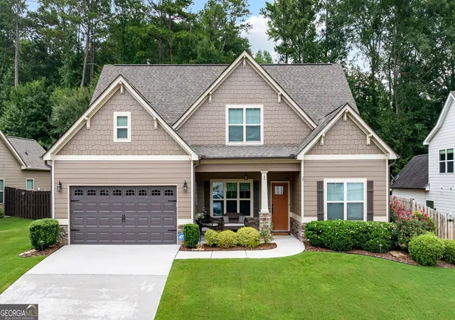 1st image of 12 Delaware Wy, Newnan, GA 30265 | MLS# 10821208