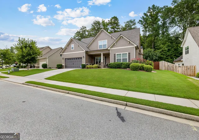 2nd image of 12 Delaware Wy, Newnan, GA 30265 | MLS# 10821208
