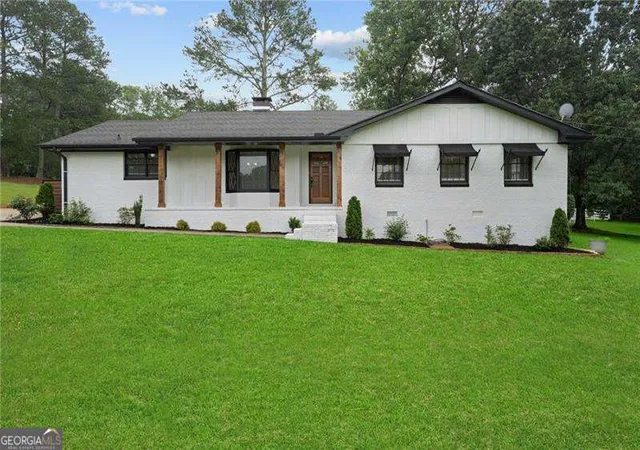 1st image of 2827 Hwy 138 Ne, Conyers, GA 30013 | MLS# 10672845