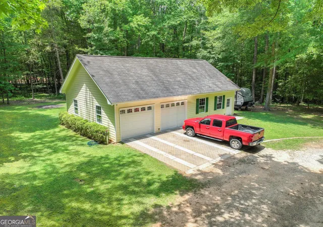 2nd image of 121 Katy Lake Rd, Jackson, GA 30233 | MLS# 10783356