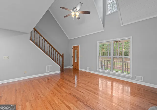 Photo 4 of Single family home for sale at 121 Katy Lake Rd, Jackson, GA 30233 | MLS# 10783356 | Listing updated on 2026-09-28