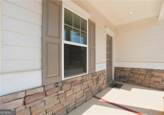 Photo 4 of Single family home for sale at 232 Malbone St SW, Cartersville, GA 30120 | MLS# 10836588 | Listing updated on 2026-09-15