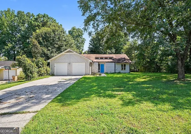 Photo 4 of Single family home for sale at 3099 Shoal Creek Ct, Rex, GA 30273 | MLS# 10829699 | Listing updated on 2026-10-01