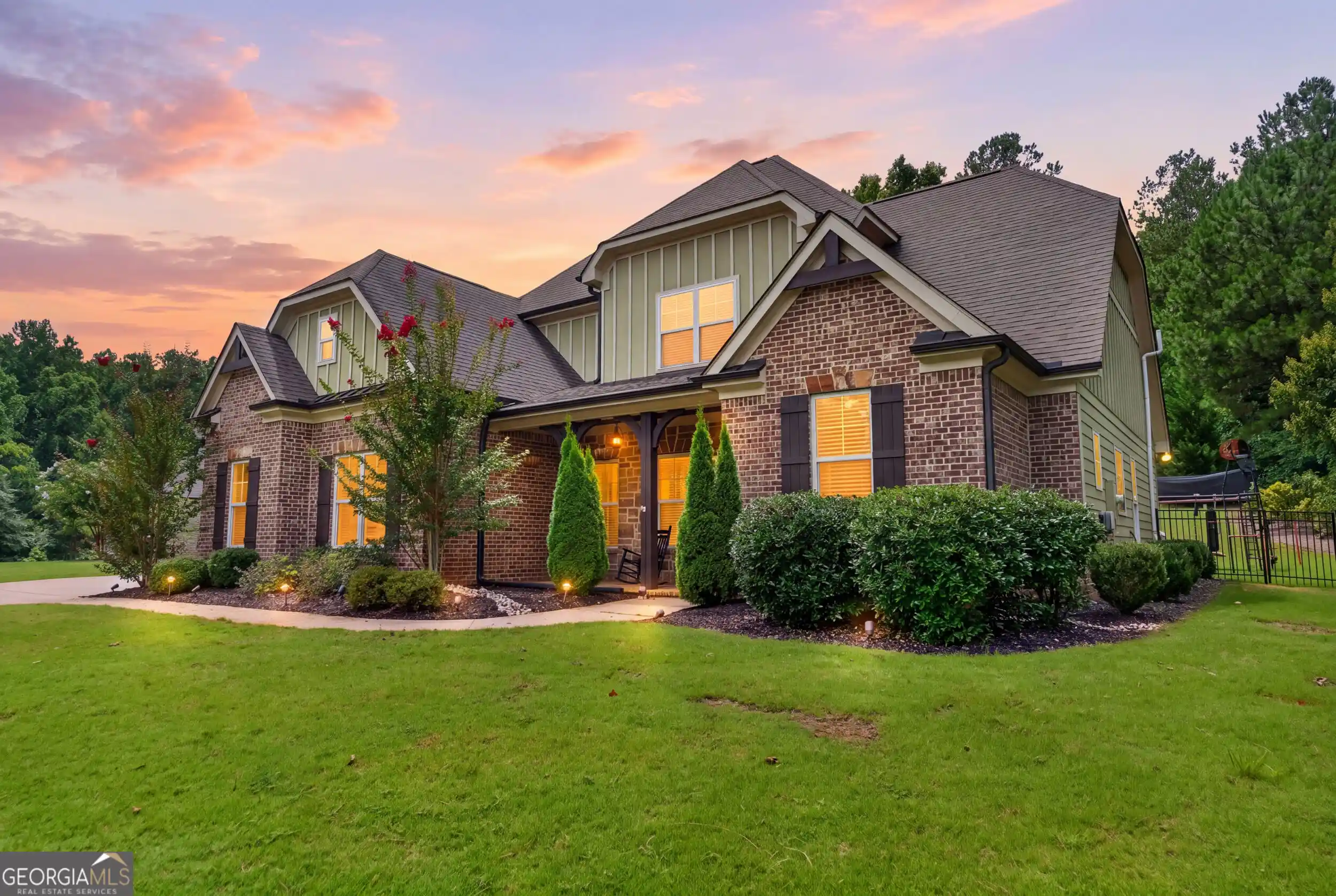 Photo 1 of Single family home for sale at 845 Walnut River Trl, Hoschton, GA 30548 | MLS# 10820708 | Listing updated on 2026-10-22