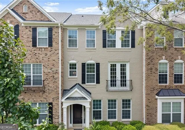 Photo 1 of Sale Pending at 11352 Musette Cir, Alpharetta, GA 30009 | MLS# 10815877 | Listing updated on 2026-08-24